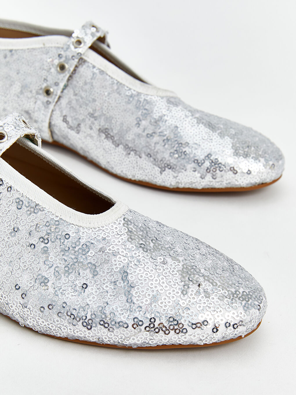 Gri Pul Detaylı Kadın Babet-4