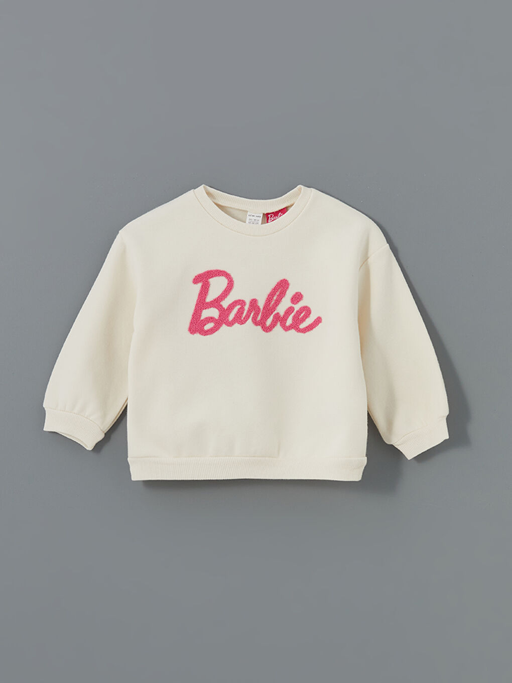 LCW ECO Krem Rengi Bisiklet Yaka Barbie Baskılı Kız Bebek Sweatshirt