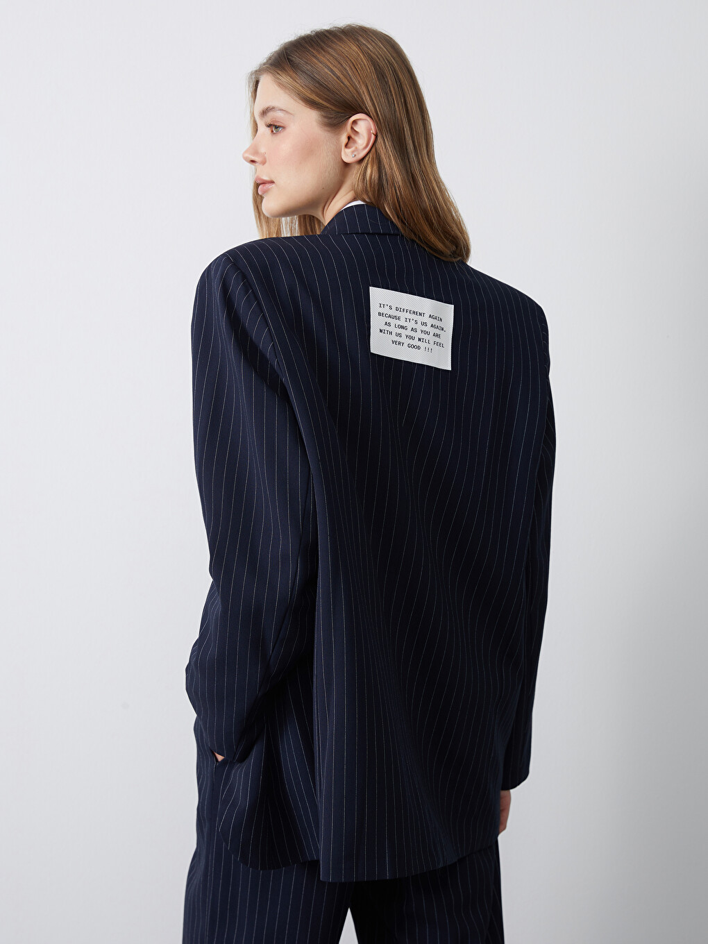 Beyaz Çizgili Kadın Blazer Ceket-3