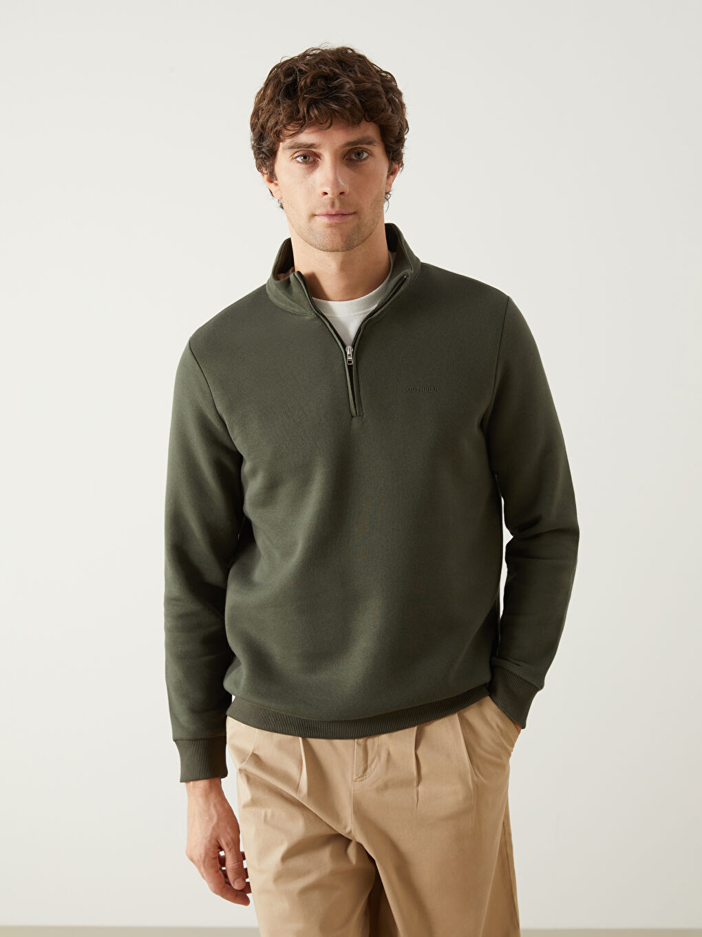 Haki Dik Yaka Uzun Kollu Baskılı Erkek Sweatshirt