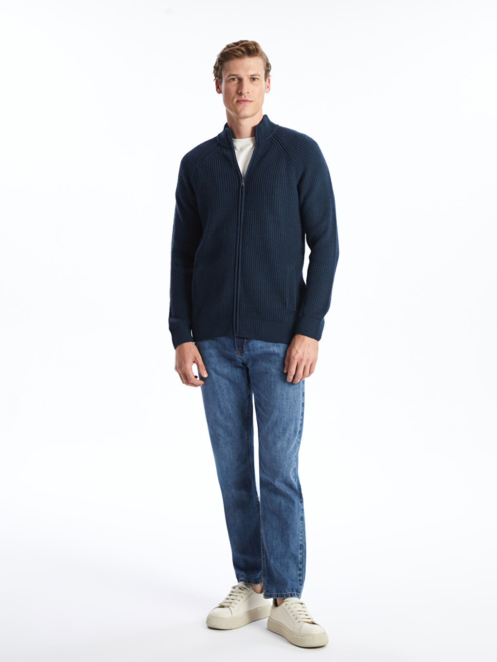 LCWAIKIKI Classic Regular Fit Funnel Neck Men's Knit Cardigan -W52332Z8-D6T