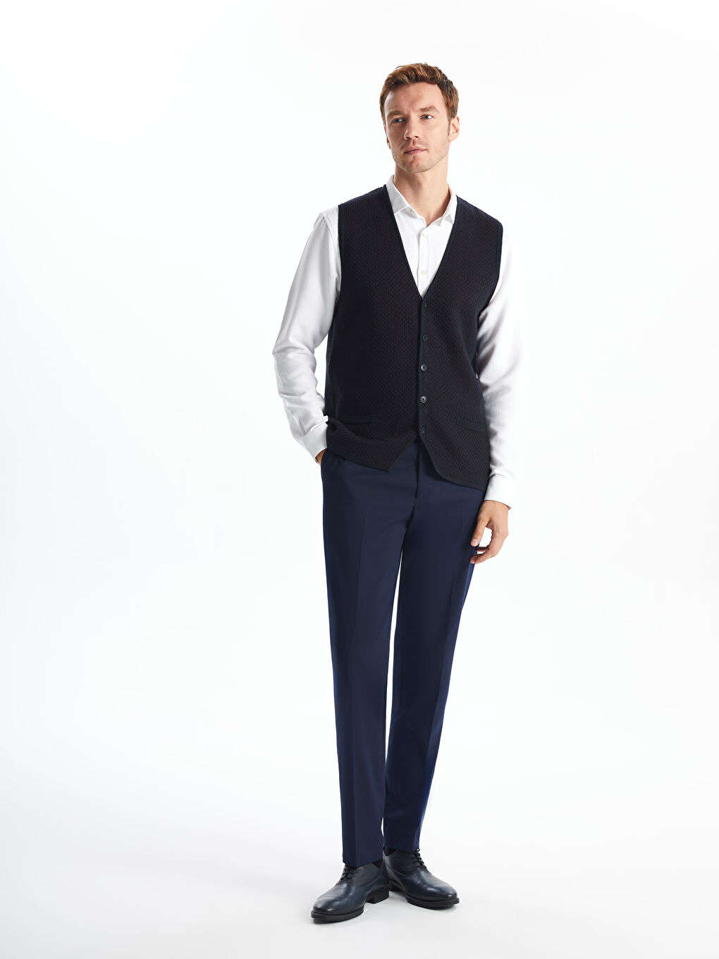 Lacivert Standart Kalıp V Yaka Erkek Triko Yelek-3