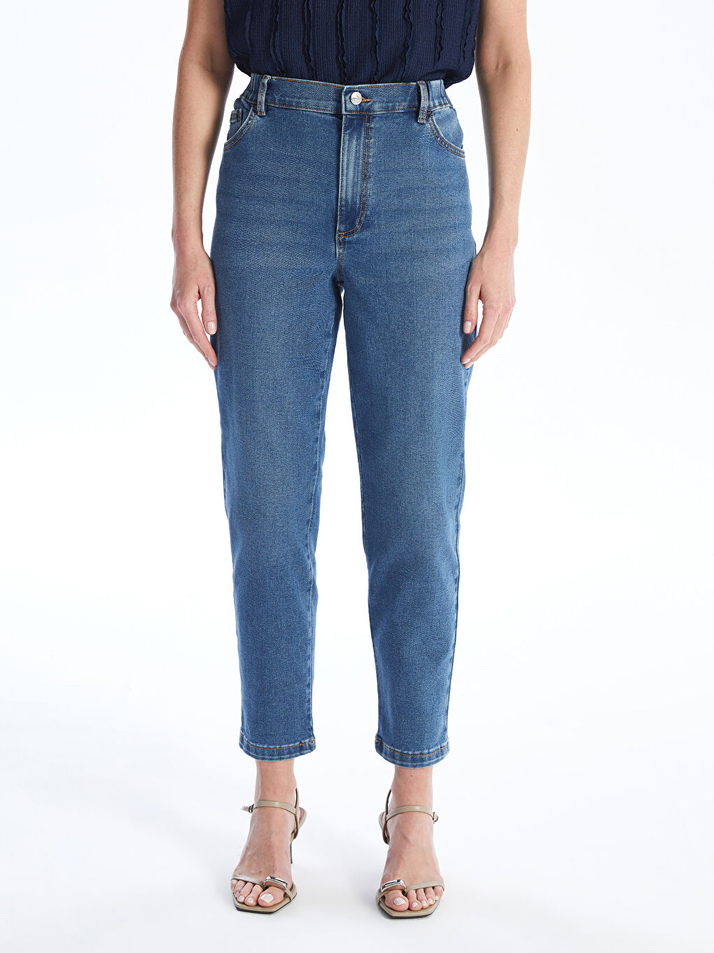 LCWAIKIKI Classic Elasticated Waist Mom Fit Women's Jeans -W52392Z8-H45