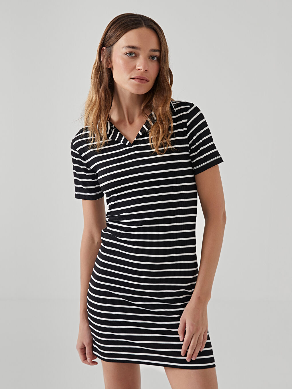 Siyah Petite Polo Yaka Çizgili Elbise-1