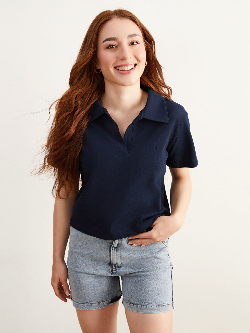Lacivert Petite Polo Yaka Kadın Tişört
