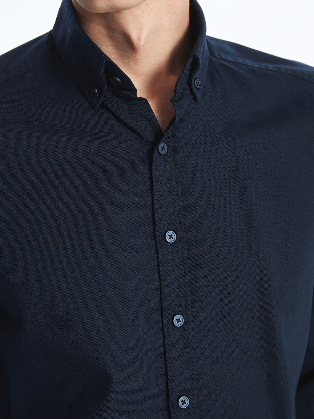 LCWAIKIKI Classic Slim Fit Long Sleeve Oxford Men's Shirt -W52940Z8-UDC
