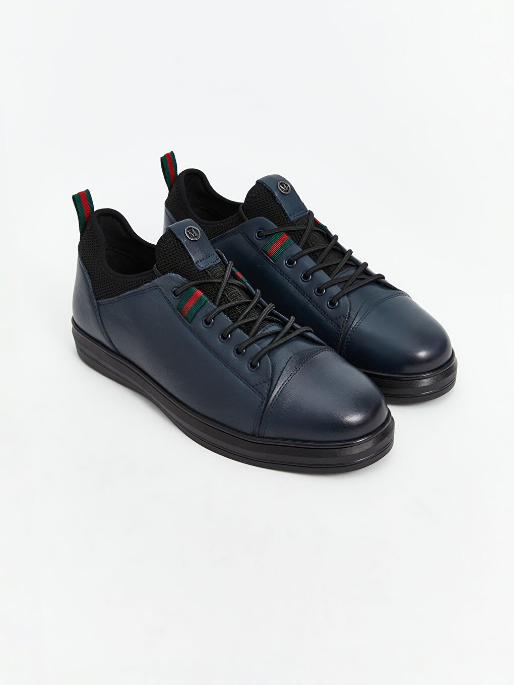 Lacivert Hakiki Deri Bağcıklı Erkek Spor Ayakkabı