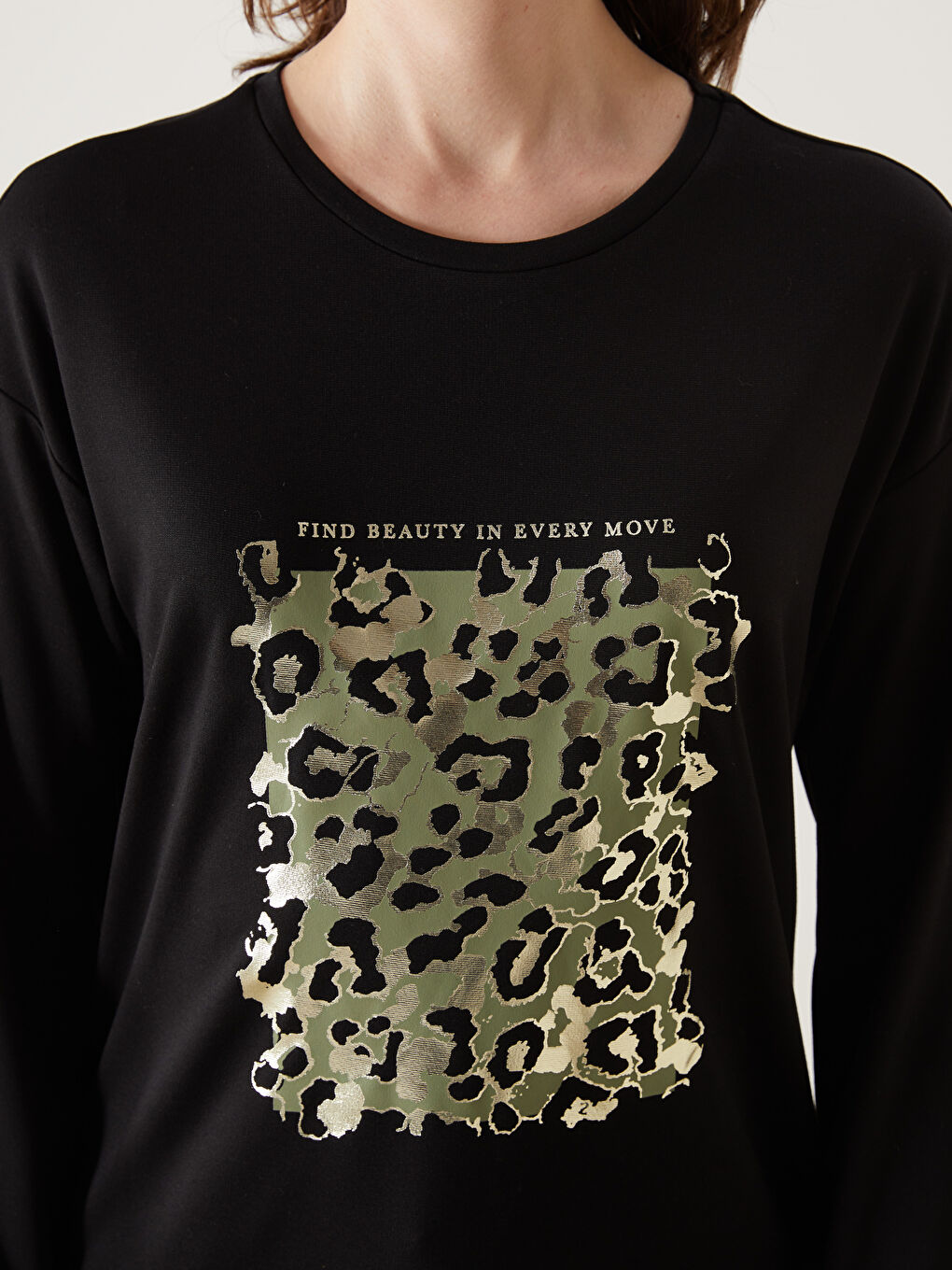 Siyah Bisiklet Yaka Baskılı Kadın Tunik-2