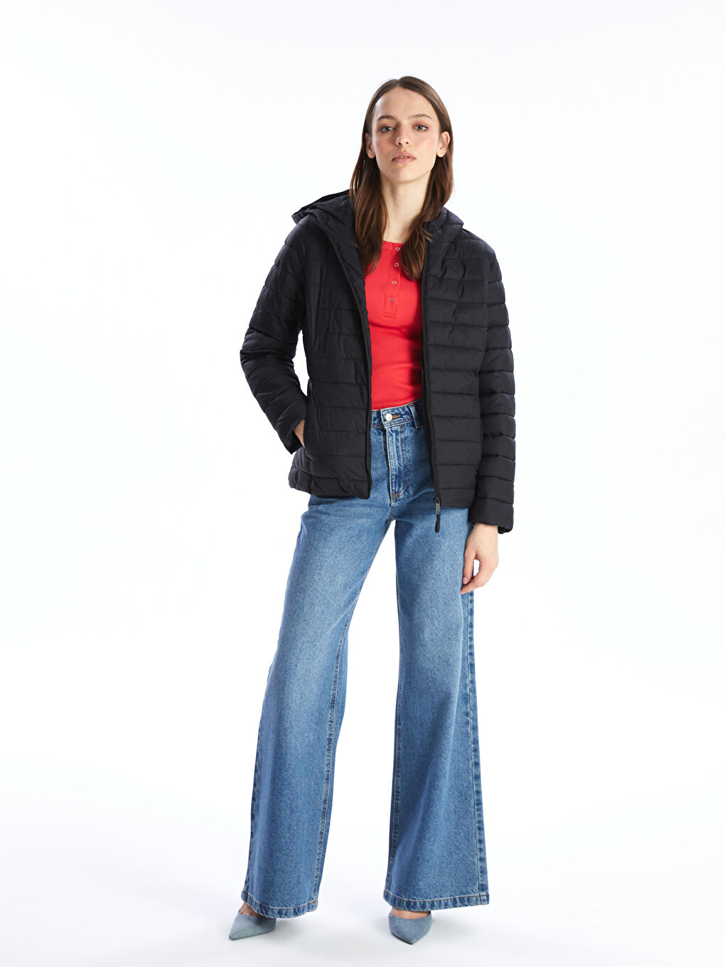 Siyah Kadın Kapüşonlu Düz Şişme Mont-6