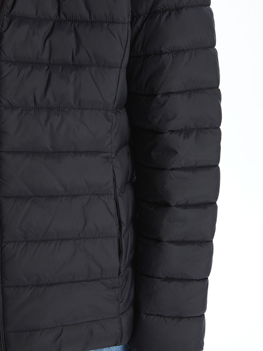 Siyah Kadın Kapüşonlu Düz Şişme Mont-7