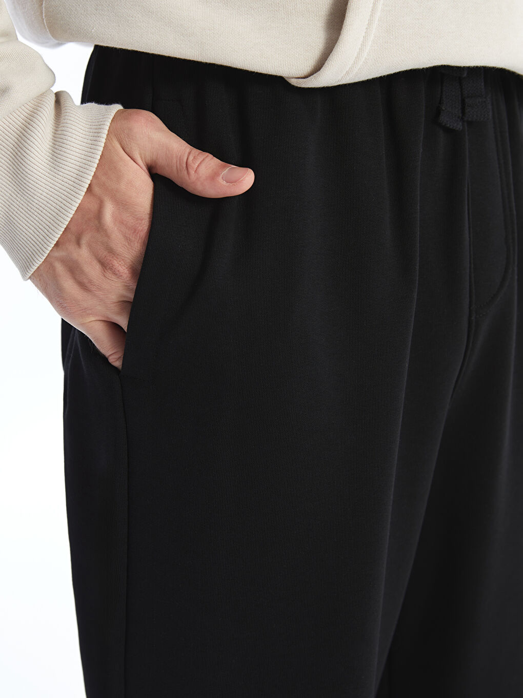 Siyah Standart Kalıp Erkek Eşofman Altı-5