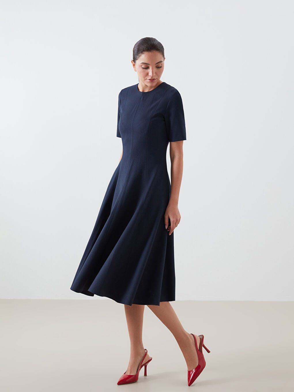 Kırmızı Sivri Burun Kadın Topuklu Ayakkabı-2