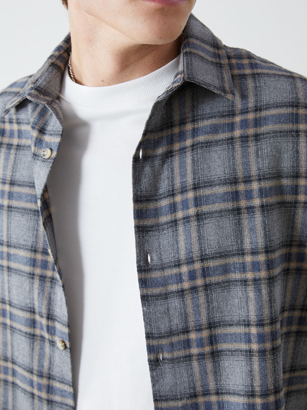 Gri Rahat Kalıp Uzun Kollu Ekose Erkek Gömlek-4