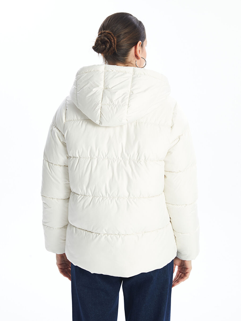 Ekru Kapüşonlu Kadın Şişme Mont-10