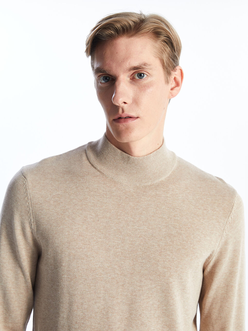 Half Turtleneck Men's Knitwear Sweater-1