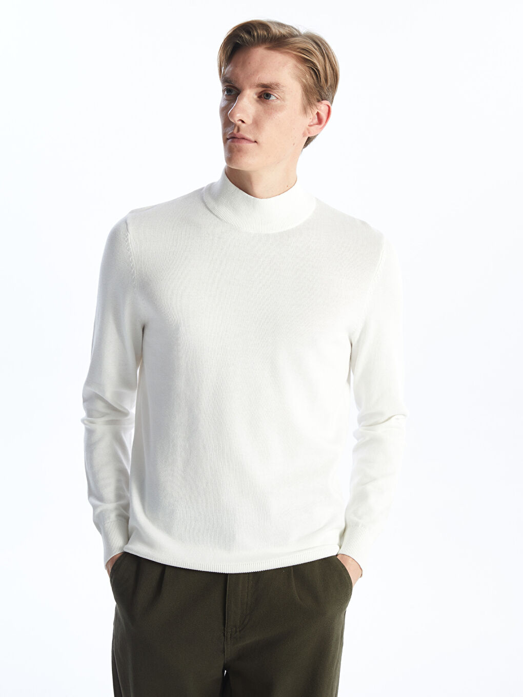Half Turtleneck Men's Knitwear Sweater-1