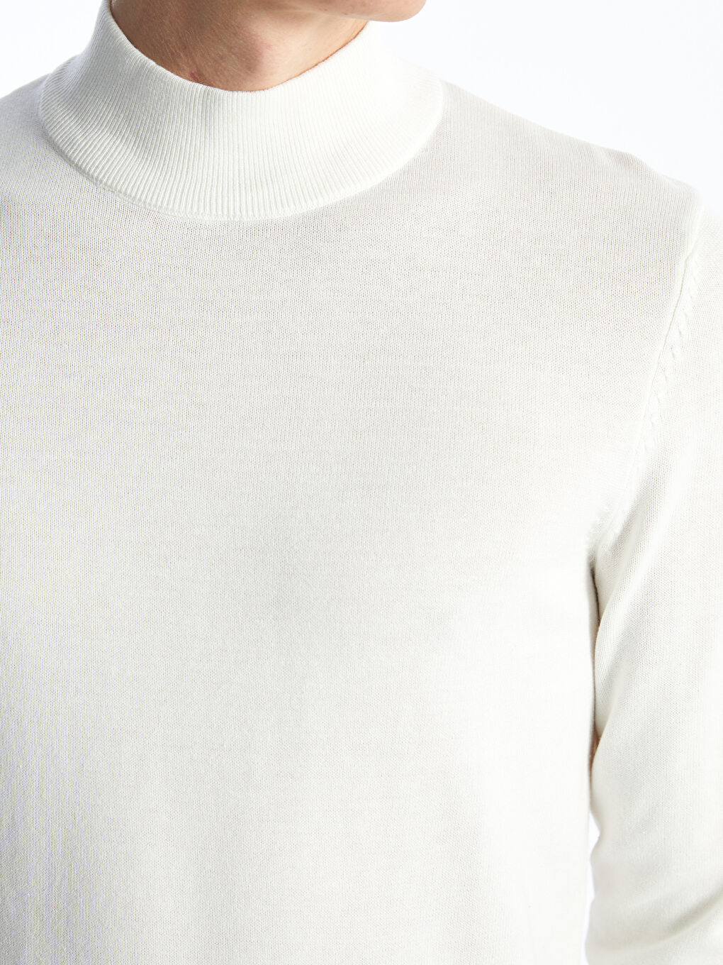 Half Turtleneck Men's Knitwear Sweater-3