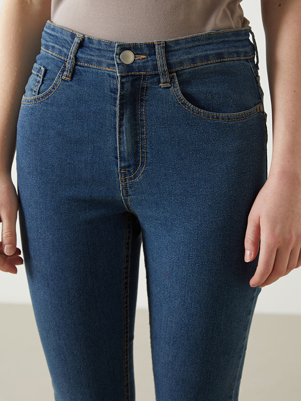 Jupiter Super Skinny Fit Women's Jeans-2