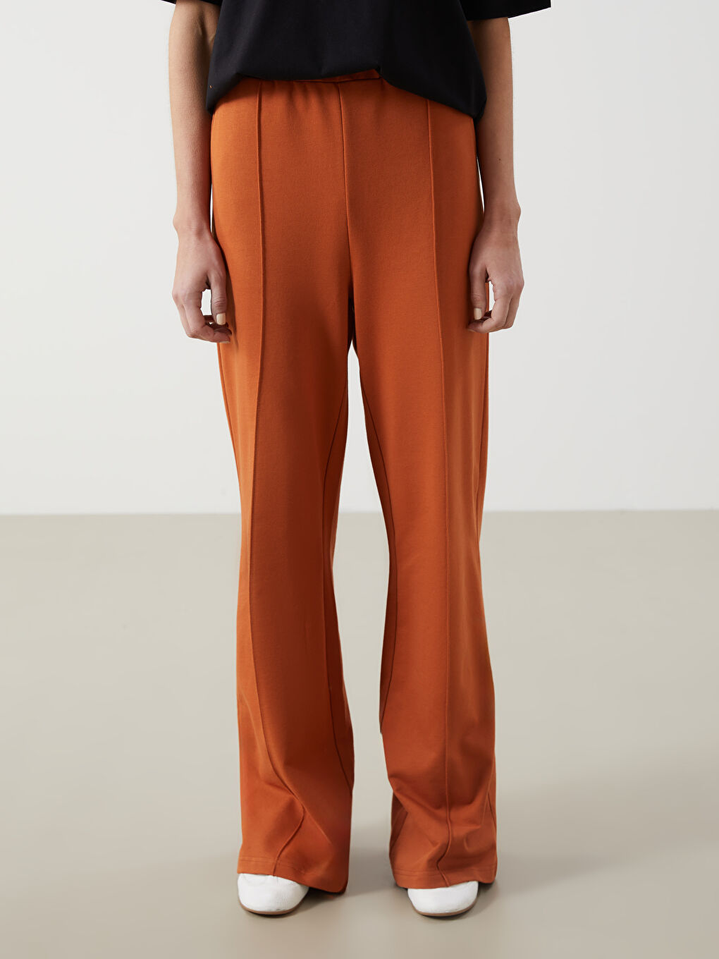 بنطلون رياضي سميك بخصر مطاطي للسيدات-1