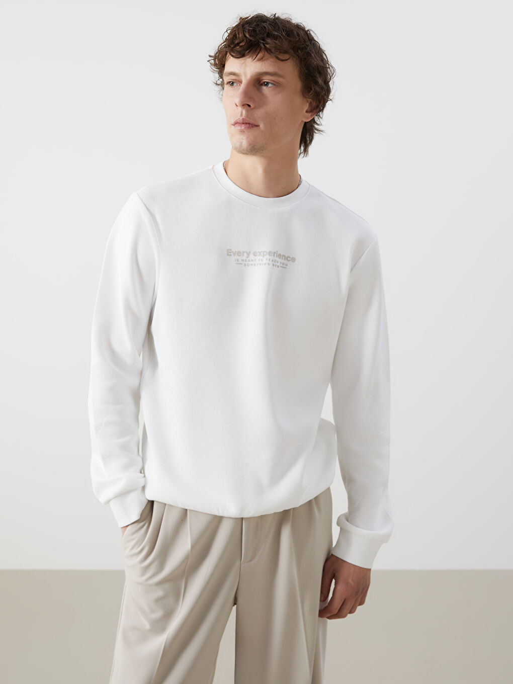 Ekru Bisiklet Yaka Baskılı Erkek Kalın Sweatshirt