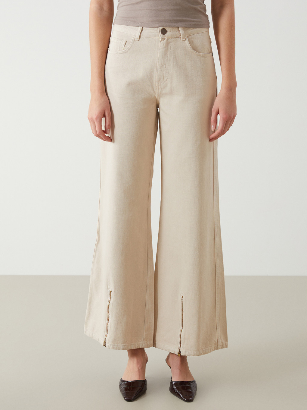 Regular Fit Wide Leg Women's Trousers-1