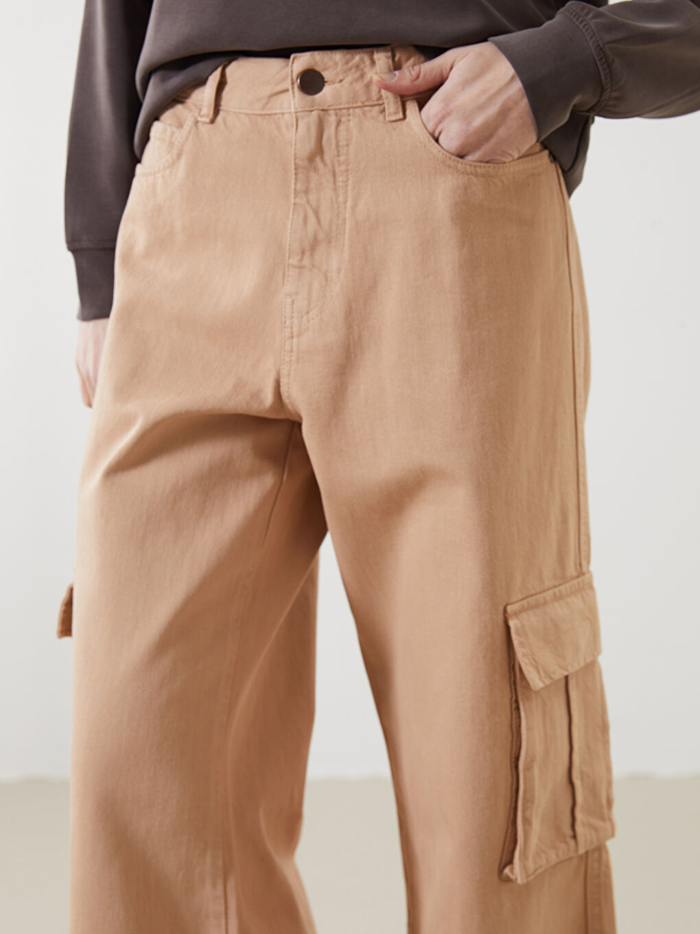 Regular Fit Women's Cargo Trousers-2