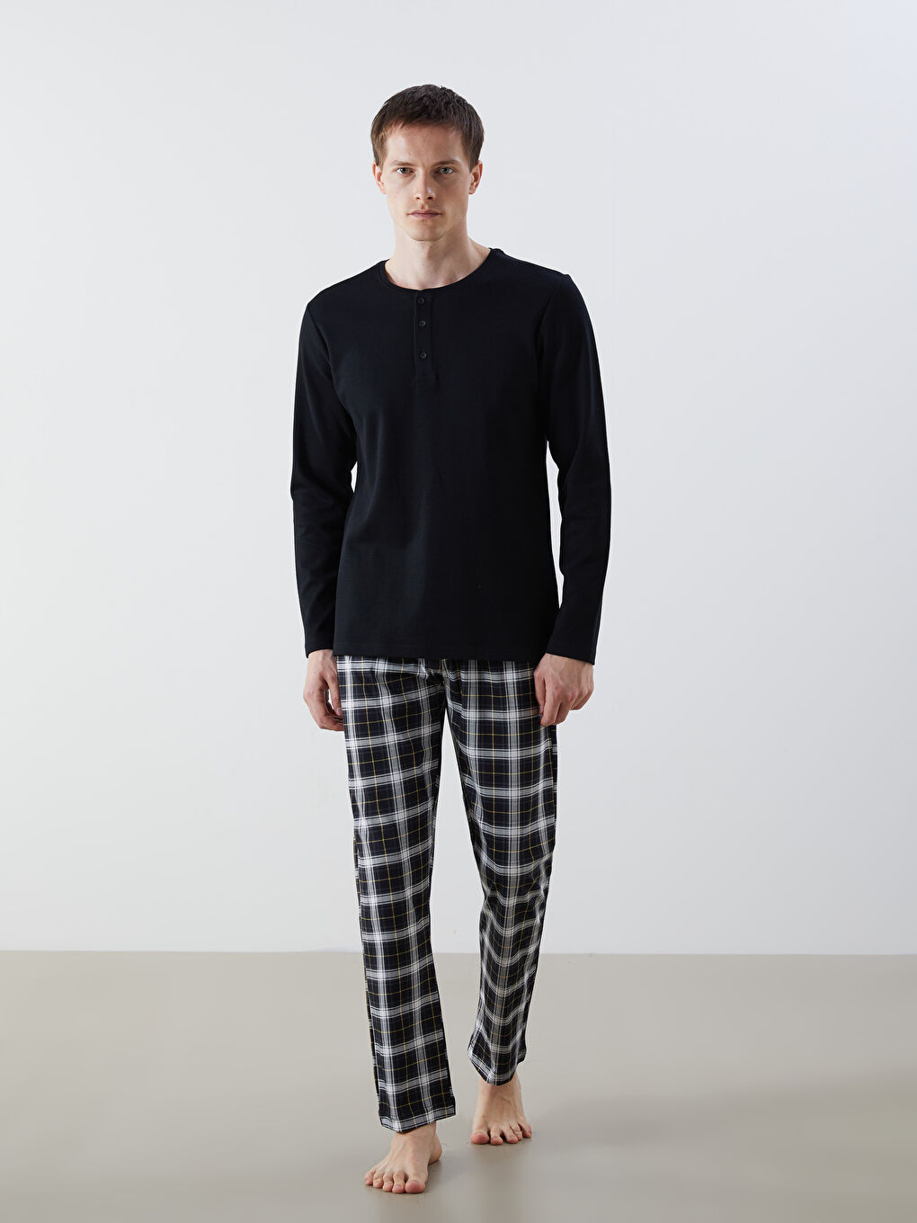 LC WAIKIKI Standart Kalıp Ekose Erkek Pijama Alt -W4LY73Z8-LQJ