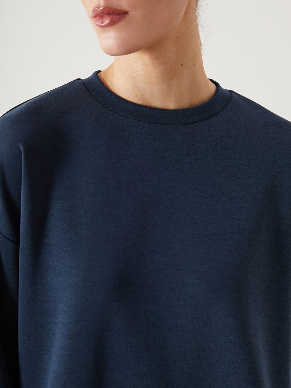 Lacivert Oversize Modal Karışımlı Kadın Sweatshirt-2