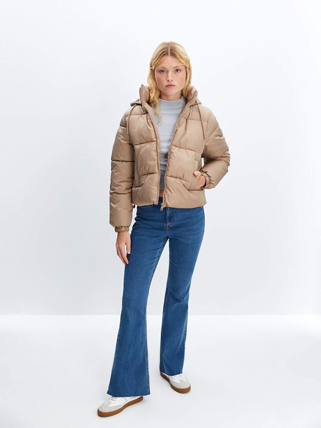 Ženska Puffer Jakna sa Kapuljačom-3