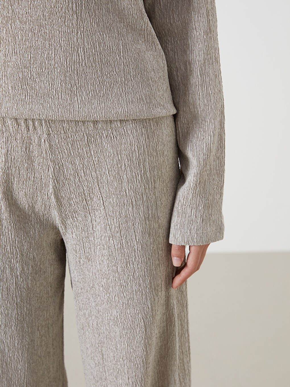 Yeşil Beli Lastikli Dokulu Kadın Pantolon-2