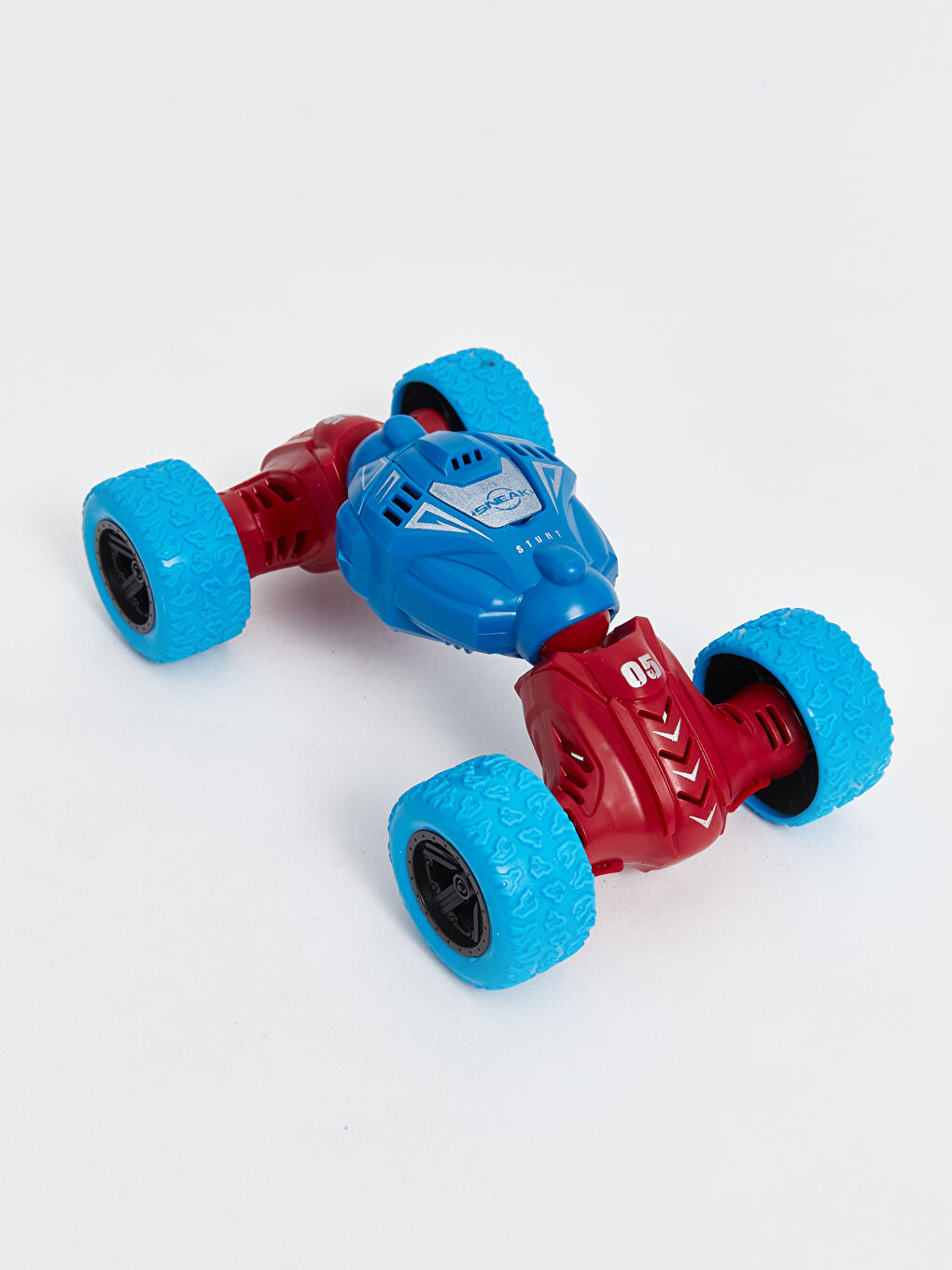 Somersaulting Toy Car-3