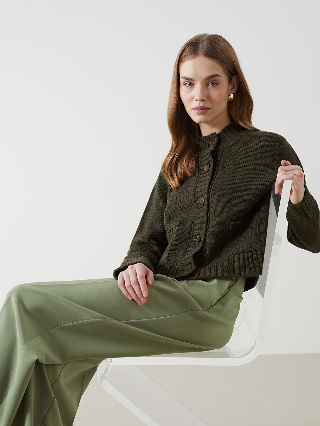 Yeşil Dik Yaka Kadın Triko Hırka