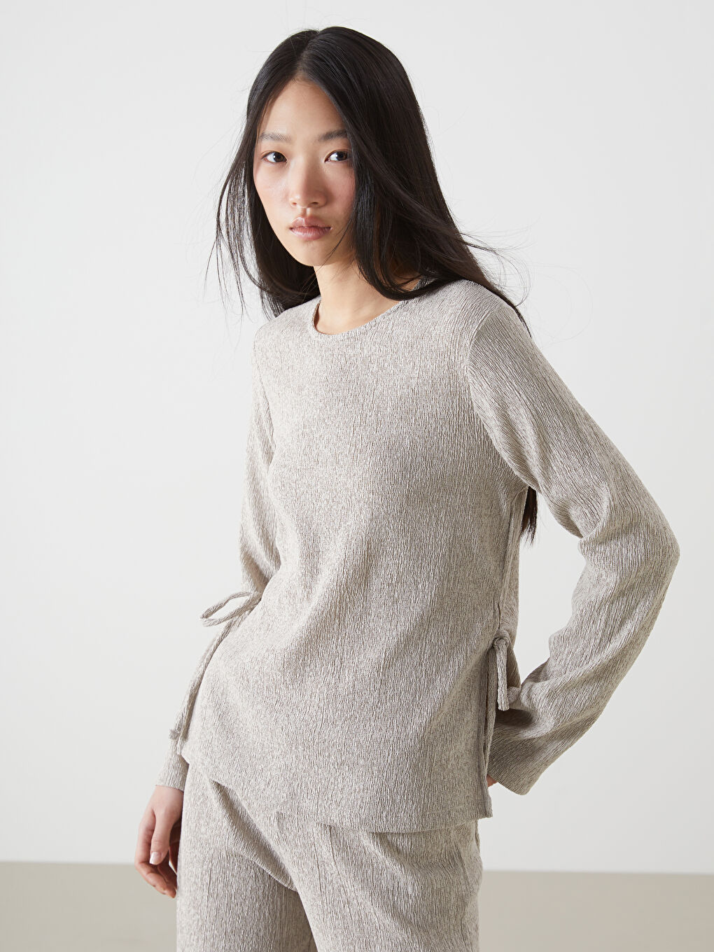 Yeşil Bisiklet Yaka Dokulu Kadın Tişört