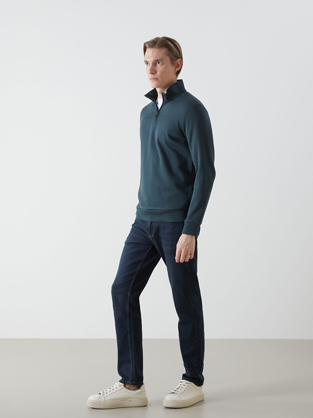 Funnel Neck Long Sleeve Men's Thick Sweatshirt-3