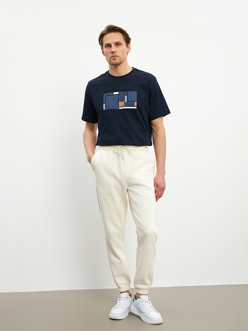 Standard Fit Men's Jogger Sweatpants