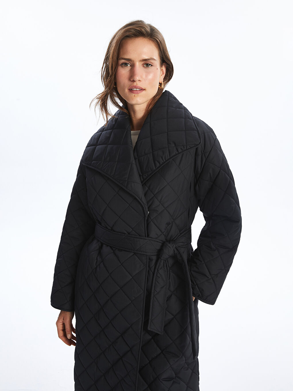 Siyah Ceket Yaka Kapitone Kadın Şişme Mont-4