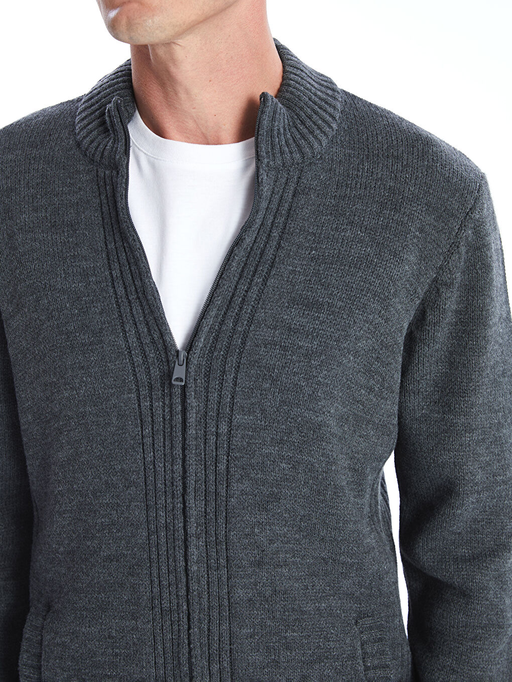 LCWAIKIKI Classic Regular Fit Funnel Neck Men's Knit Cardigan -W5AA60Z8-EEZ