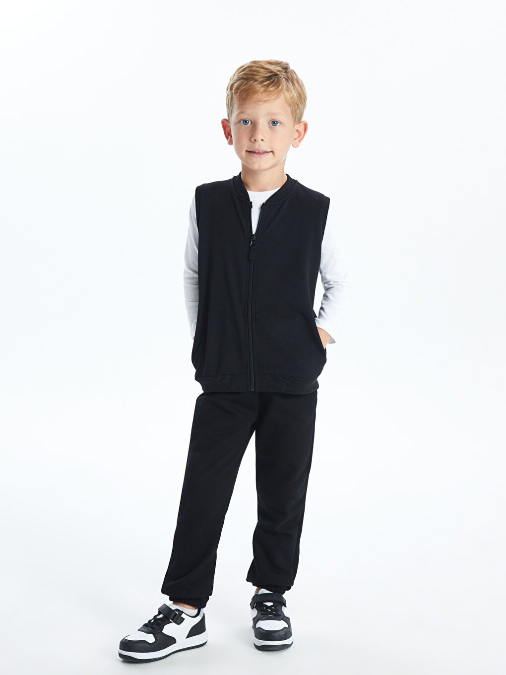 LCW Kids Elasticated Waist Basic Thick Boys' Jogger Sweatpants -W5AA95Z1-CVL