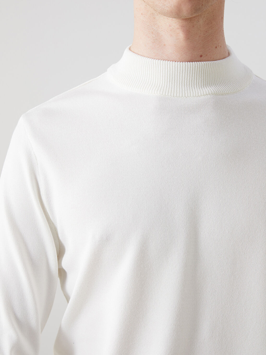 Half Turtleneck Long Sleeve Men's Tricot Sweater -W4M320Z8-FDU