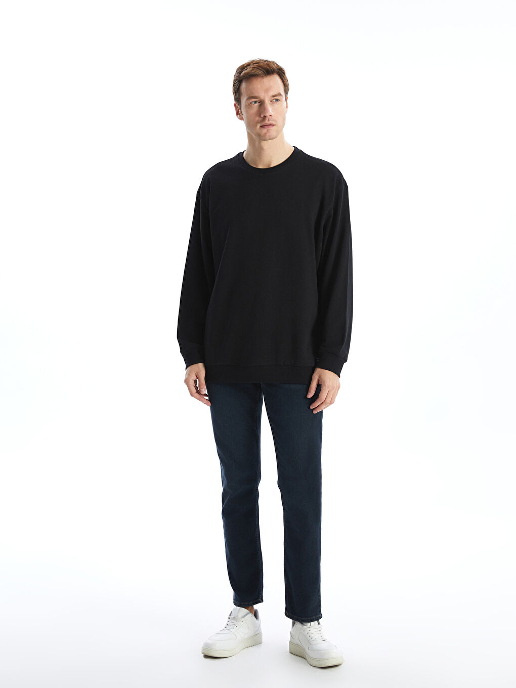 Siyah Bisiklet Yaka Uzun Kollu Erkek Sweatshirt-1