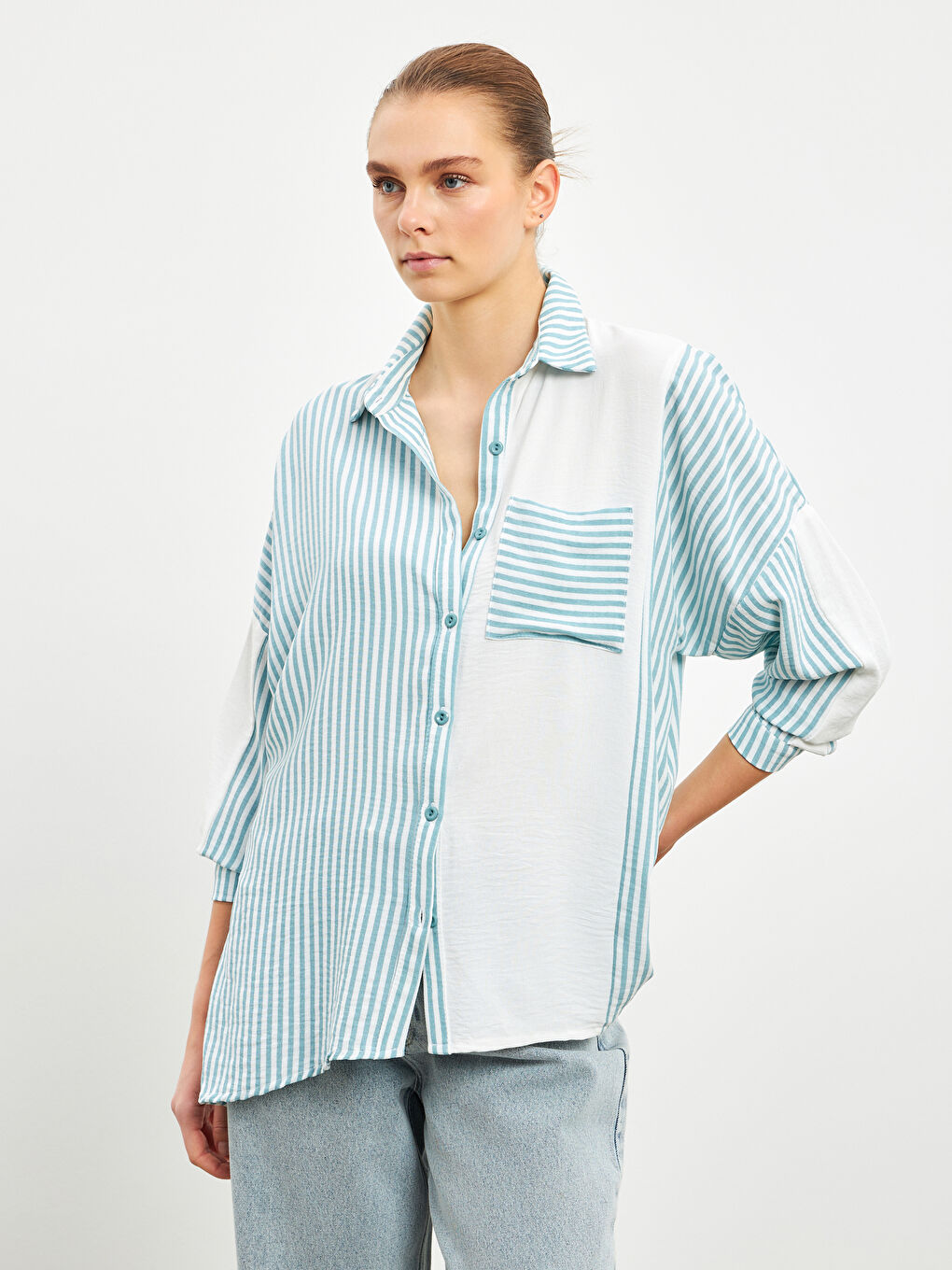 Chemise Rayée Oversize pour Femmes