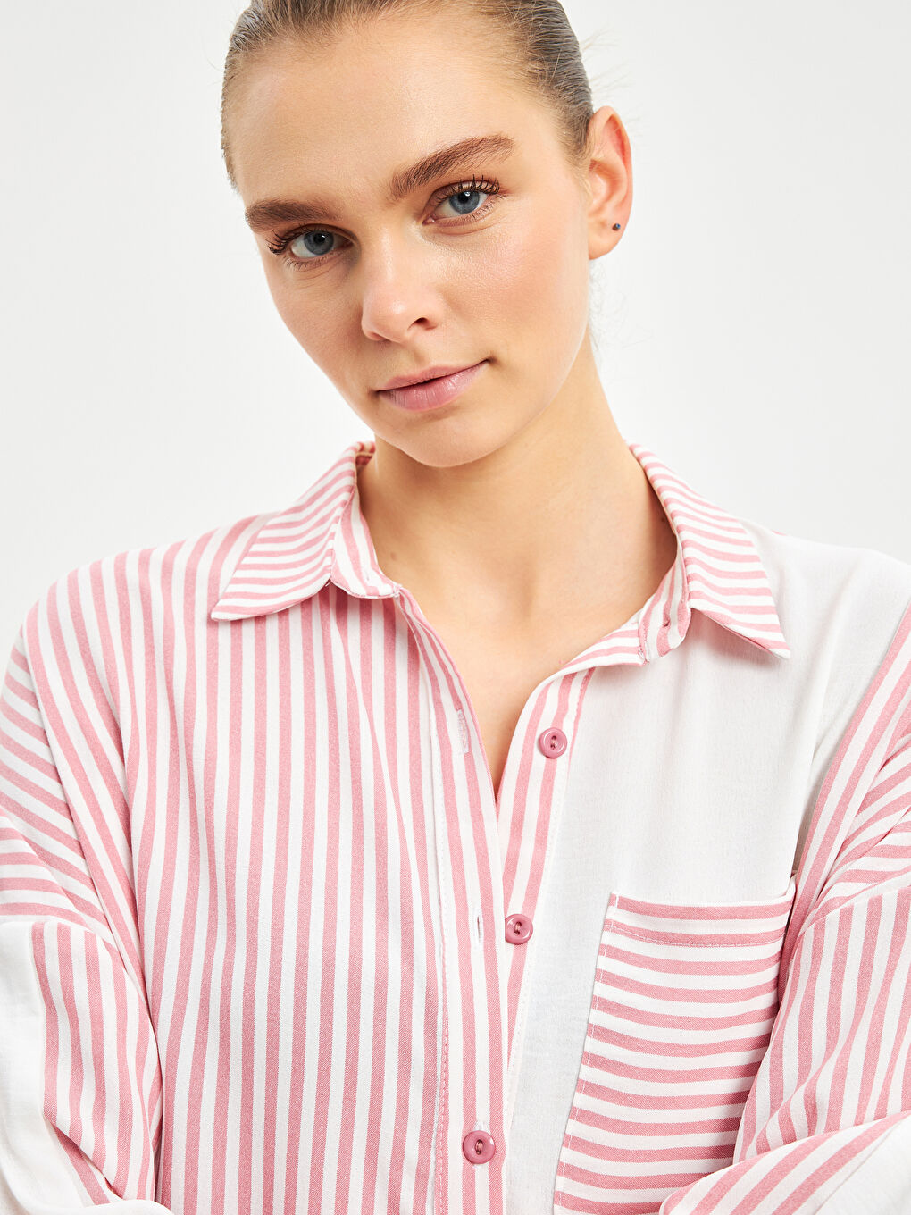 Striped Oversize Women's Shirt-2