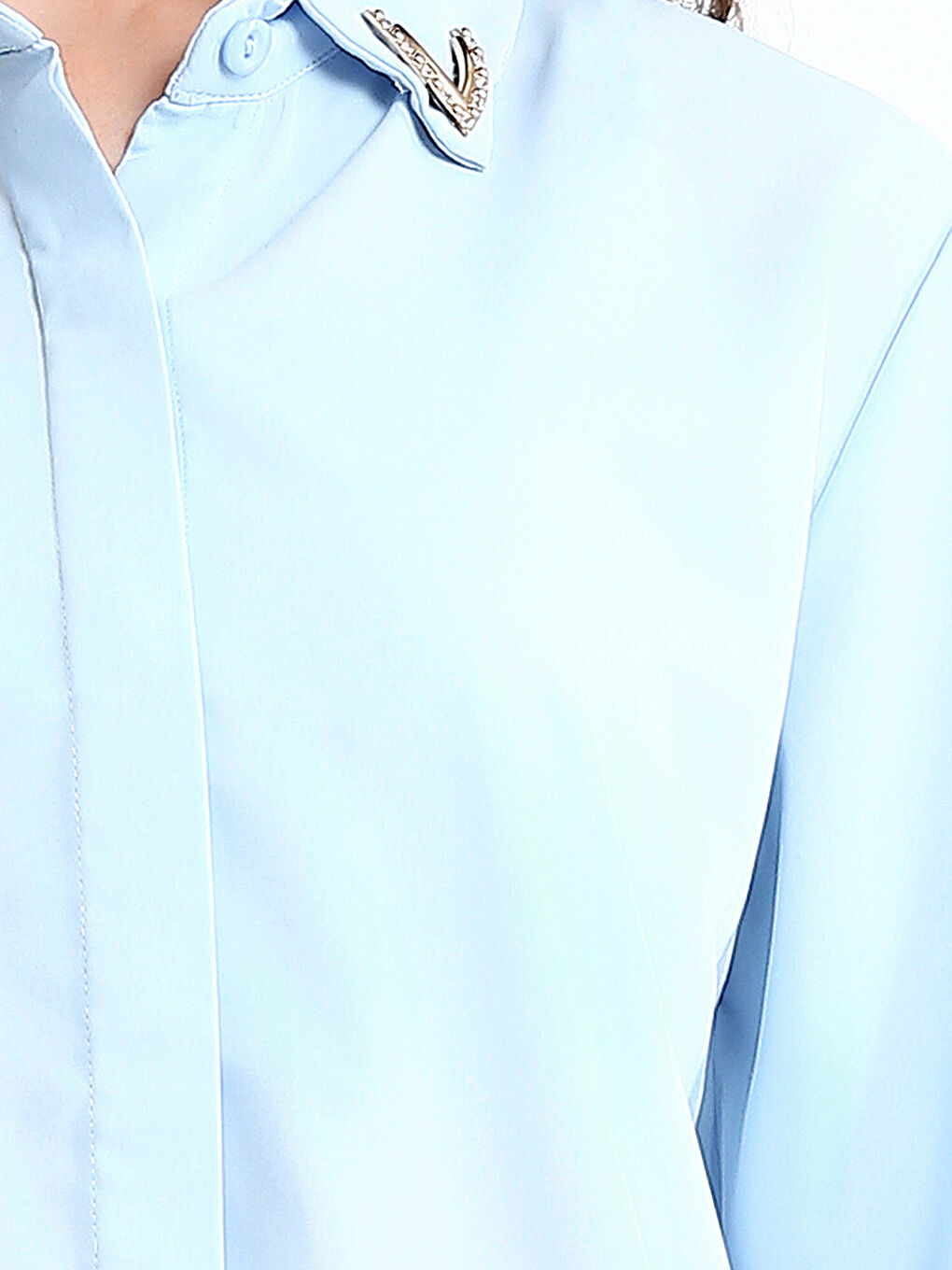 Brooch Detailed Women's Shirt-2