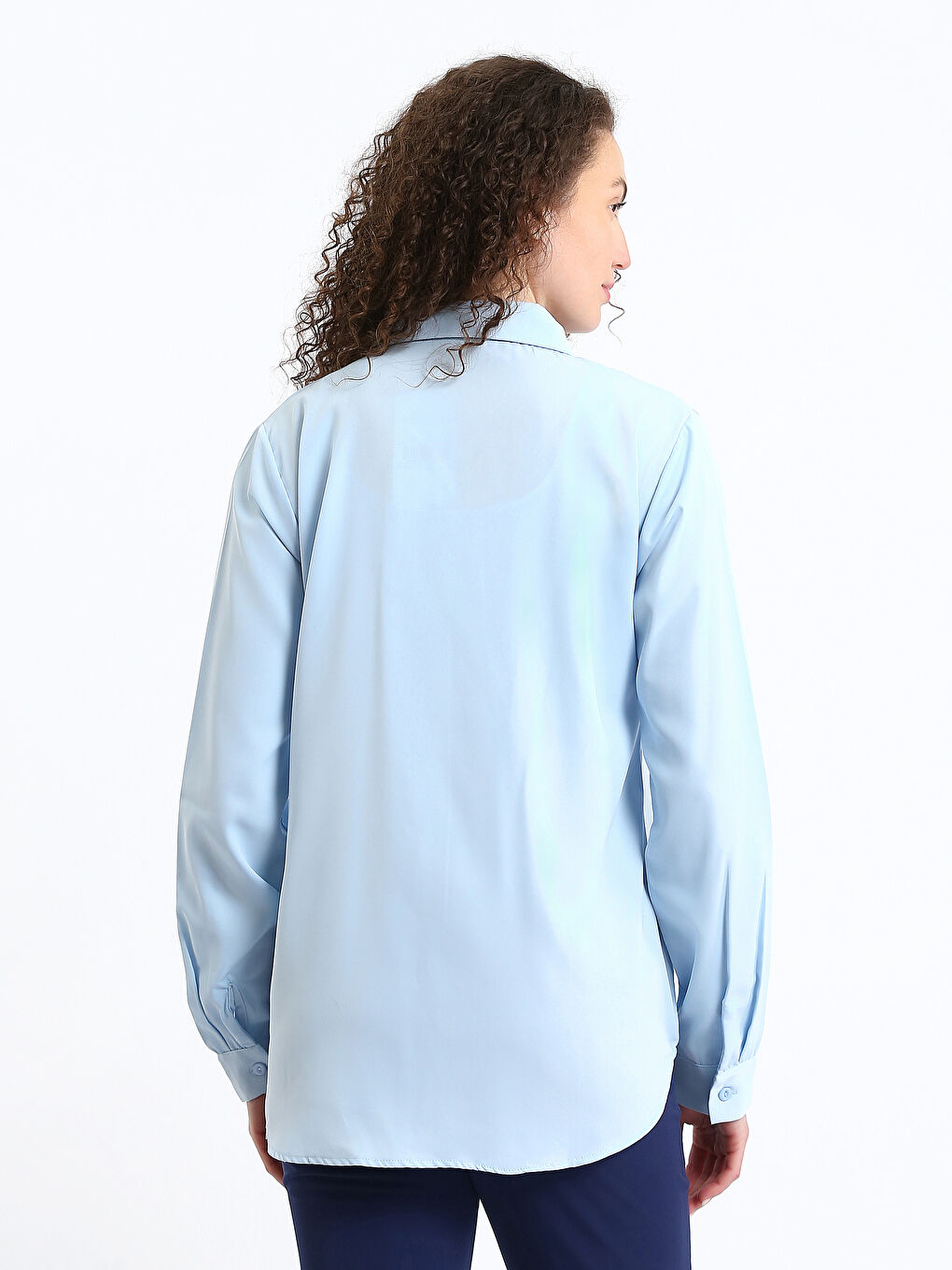 Brooch Detailed Women's Shirt-4