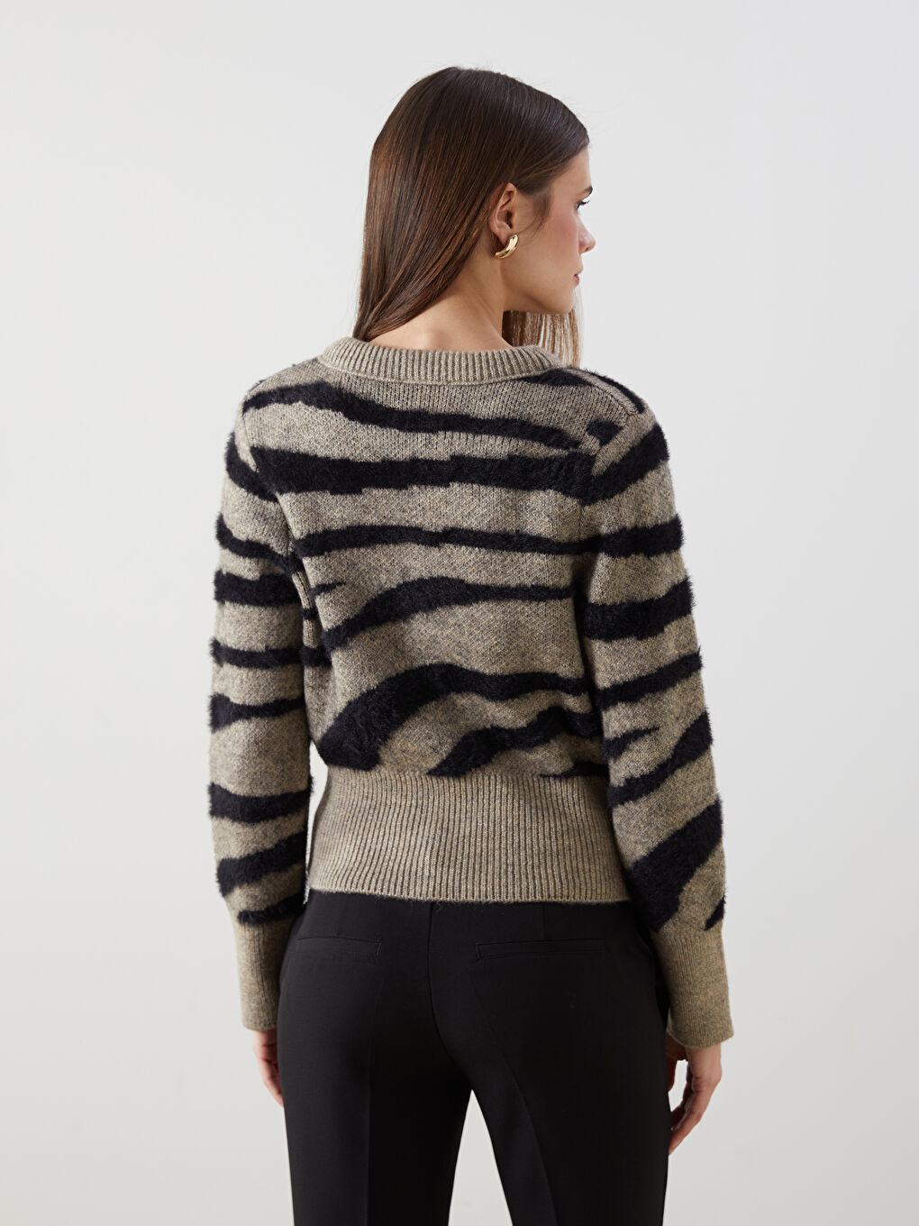 Bej Bisiklet Yaka Desenli Kadın Triko Hırka-3