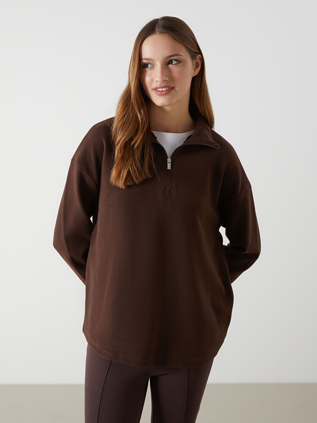 LCW Comfort كنزة رياضية بني امرأة -W4M416Z8-M7M