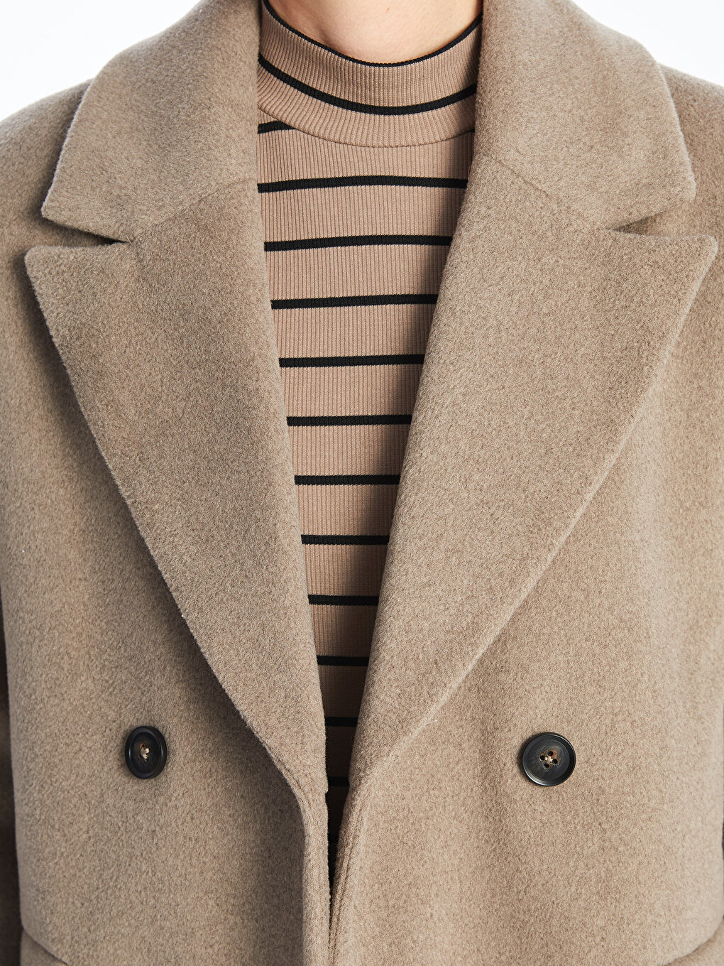 Bej Ceket Yaka Kadın Kaşe Kaban-5