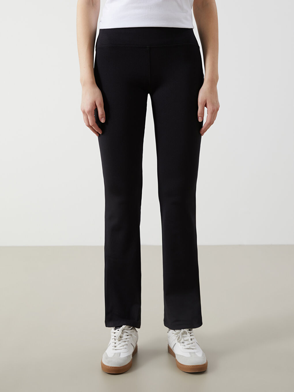 Siyah Beli Lastikli İspanyol Paça Kadın Tayt Pantolon-1