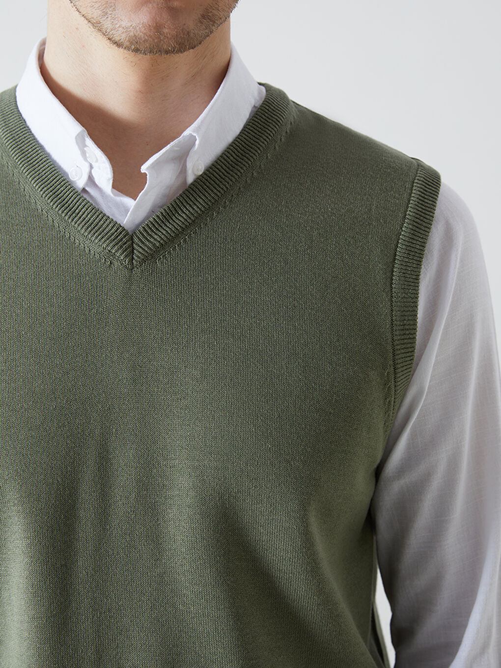 Yeşil Standart Kalıp V Yaka Erkek Triko Süveter-2