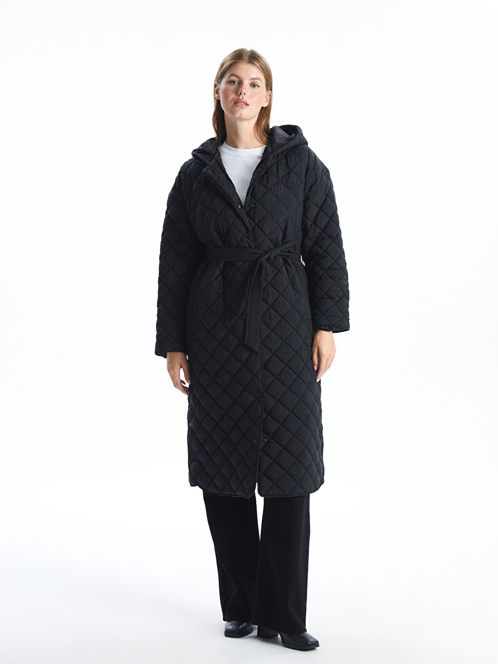 Siyah Kapüşonlu Kapitone Oversize Kadın Şişme Mont